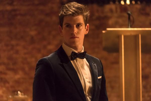 Elite - Câu chuyện thanh xuân ‘cẩu huyết’ và nóng bỏng nhất của Netflix sẽ trở lại vào mùa thu năm nay Elite - Câu chuyện thanh xuân ‘cẩu huyết’ và nóng bỏng nhất của Netflix sẽ trở lại vào mùa thu năm nay