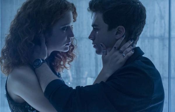 Elite - Câu chuyện thanh xuân ‘cẩu huyết’ và nóng bỏng nhất của Netflix sẽ trở lại vào mùa thu năm nay Elite - Câu chuyện thanh xuân ‘cẩu huyết’ và nóng bỏng nhất của Netflix sẽ trở lại vào mùa thu năm nay