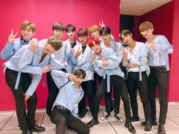 Netizen Hàn không ngừng so sánh Wanna One và X1 chỉ vì 1 chi tiết nhỏ liên quan đến công ty chủ quản Netizen Hàn không ngừng so sánh Wanna One và X1 chỉ vì 1 chi tiết nhỏ liên quan đến công ty chủ quản