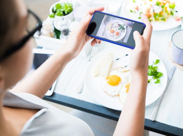 Instagram khiến vấn đề lãng phí thực phẩm trở nên tồi tệ hơn? Instagram khiến vấn đề lãng phí thực phẩm trở nên tồi tệ hơn?