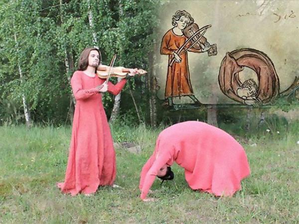 Nhóm sinh viên Séc rảnh rỗi 'cosplay' những cảnh kỳ quặc trong sách thời Trung cổ Nhóm sinh viên Séc rảnh rỗi 'cosplay' những cảnh kỳ quặc trong sách thời Trung cổ