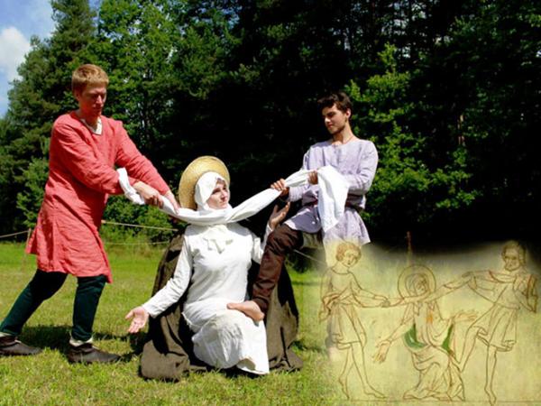 Nhóm sinh viên Séc rảnh rỗi 'cosplay' những cảnh kỳ quặc trong sách thời Trung cổ Nhóm sinh viên Séc rảnh rỗi 'cosplay' những cảnh kỳ quặc trong sách thời Trung cổ