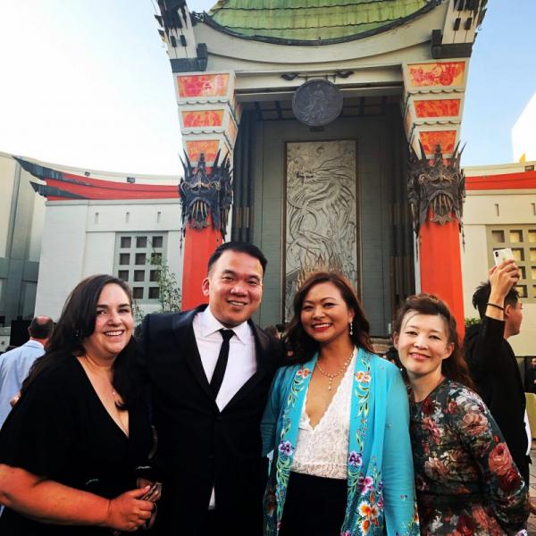 Biên kịch 'Crazy Rich Asians' bị sốc khi biết đồng nghiệp nam được trả lương gấp 8 lần Biên kịch 'Crazy Rich Asians' bị sốc khi biết đồng nghiệp nam được trả lương gấp 8 lần
