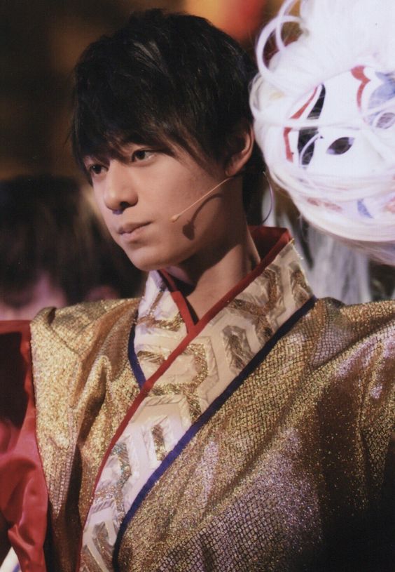 Bị idol khinh thường vì xấu xí, fangirl Nhật Bản phẫu thuật thẩm mỹ rồi quay lại trả thù như phim Bị idol khinh thường vì xấu xí, fangirl Nhật Bản phẫu thuật thẩm mỹ rồi quay lại trả thù như phim