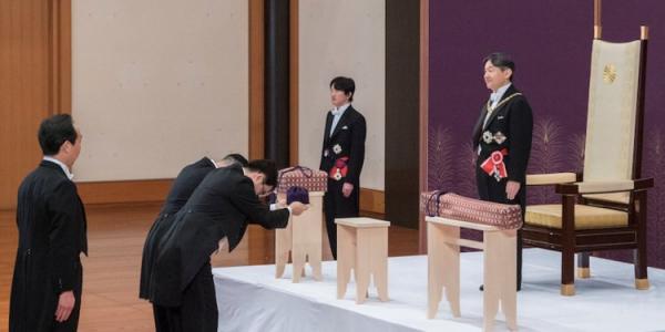 Thần thoại Nhật Bản (Kỳ 3): Đại chiến Yamata no Orochi, Susanoo cưới Kushinada Thần thoại Nhật Bản (Kỳ 3): Đại chiến Yamata no Orochi, Susanoo cưới Kushinada