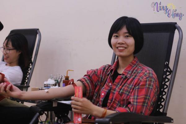 Hiến máu làm tăng cân - Hiểu lầm tai hại khiến nhiều người e ngại khi đi hiến máu Hiến máu làm tăng cân - Hiểu lầm tai hại khiến nhiều người e ngại khi đi hiến máu