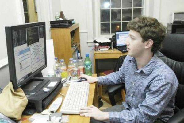 Các sản phẩm đầu tiên của 20 thương hiệu nổi tiếng toàn cầu trông như thế nào? (Phần 2) Các sản phẩm đầu tiên của 20 thương hiệu nổi tiếng toàn cầu trông như thế nào? (Phần 2)