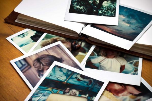 14 sự thật về 'chụp ảnh tự sướng': Tư thế selfie tiết lộ tính cách, có cả những thành phố cuồng selfie 14 sự thật về 'chụp ảnh tự sướng': Tư thế selfie tiết lộ tính cách, có cả những thành phố cuồng selfie
