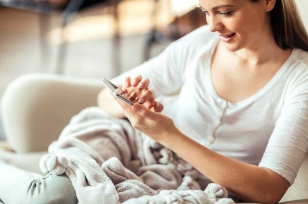 14 sự thật về 'chụp ảnh tự sướng': Tư thế selfie tiết lộ tính cách, có cả những thành phố cuồng selfie 14 sự thật về 'chụp ảnh tự sướng': Tư thế selfie tiết lộ tính cách, có cả những thành phố cuồng selfie