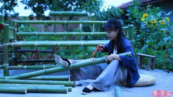 Trò chuyện cùng 'tiên tử đồng quê' Lý Tử Thất và khám phá hậu trường đằng sau những video clip triệu view Trò chuyện cùng 'tiên tử đồng quê' Lý Tử Thất và khám phá hậu trường đằng sau những video clip triệu view