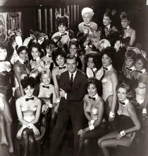 Vì sao Playboy lấy thỏ làm biểu tượng, lý do thầm kín nào khiến đàn ông hứng thú với 'thỏ' tới vậy? Vì sao Playboy lấy thỏ làm biểu tượng, lý do thầm kín nào khiến đàn ông hứng thú với 'thỏ' tới vậy?