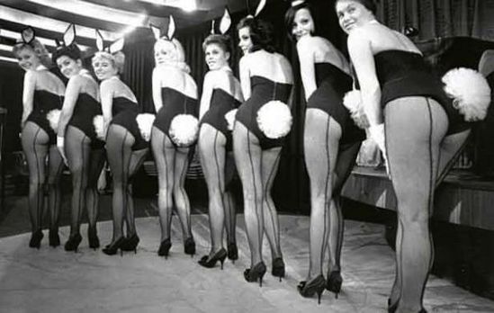 Vì sao Playboy lấy thỏ làm biểu tượng, lý do thầm kín nào khiến đàn ông hứng thú với 'thỏ' tới vậy? Vì sao Playboy lấy thỏ làm biểu tượng, lý do thầm kín nào khiến đàn ông hứng thú với 'thỏ' tới vậy?