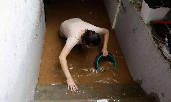 'Ký Sinh Trùng' phiên bản đời thực: Cuộc sống dưới tầng đáy xã hội Hàn Quốc 'Ký Sinh Trùng' phiên bản đời thực: Cuộc sống dưới tầng đáy xã hội Hàn Quốc