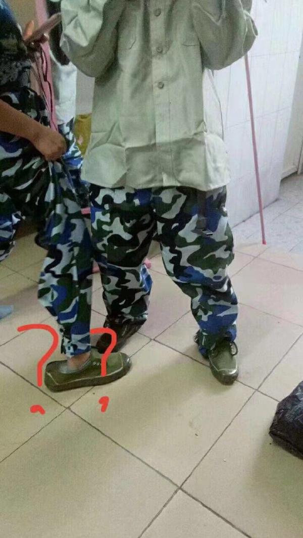 Loạt ảnh sinh viên Trung Quốc đi quân sự - ai nhìn thấy thanh xuân dữ dội của mình vào nhận ngay Loạt ảnh sinh viên Trung Quốc đi quân sự - ai nhìn thấy thanh xuân dữ dội của mình vào nhận ngay