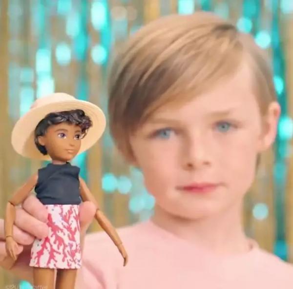Hãng mẹ Barbie cho ra mắt búp bê không phân định giới tính để khuyến khích bình đẳng giới Hãng mẹ Barbie cho ra mắt búp bê không phân định giới tính để khuyến khích bình đẳng giới