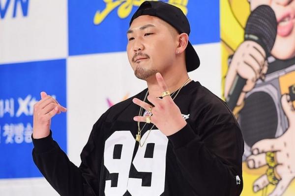 Rapper Hàn Quốc bị khởi tố vì tội cố ăn để tăng 116kg nhằm trốn nghĩa vụ quân sự Rapper Hàn Quốc bị khởi tố vì tội cố ăn để tăng 116kg nhằm trốn nghĩa vụ quân sự