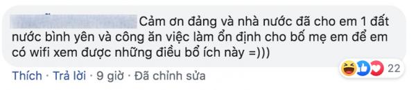 Góc đáng yêu: Bác tài ô tô mở cốp xe để tài xế Grab ngồi trú tạm giữa trời mưa to Góc đáng yêu: Bác tài ô tô mở cốp xe để tài xế Grab ngồi trú tạm giữa trời mưa to