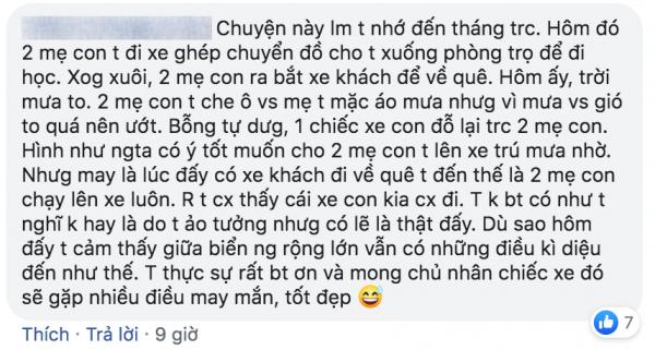 Góc đáng yêu: Bác tài ô tô mở cốp xe để tài xế Grab ngồi trú tạm giữa trời mưa to Góc đáng yêu: Bác tài ô tô mở cốp xe để tài xế Grab ngồi trú tạm giữa trời mưa to