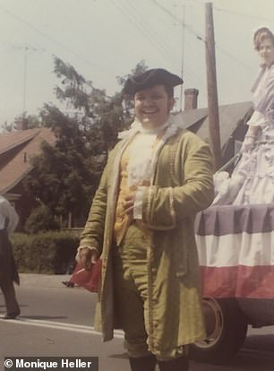 Dân mạng cảm động với cáo phó hài hước con gái viết cho cha - là người tốt ắt sẽ được nhớ mãi Dân mạng cảm động với cáo phó hài hước con gái viết cho cha - là người tốt ắt sẽ được nhớ mãi