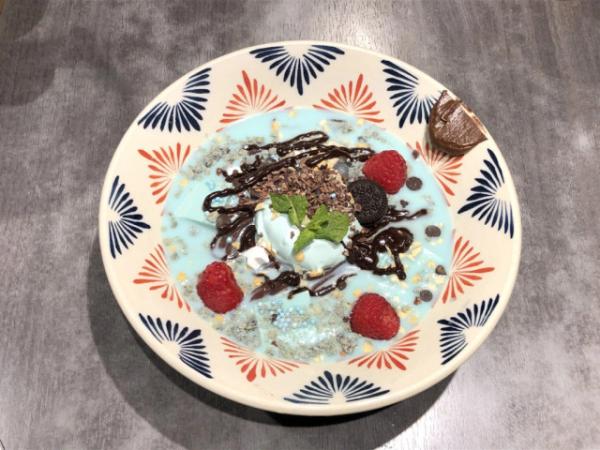 Lại sốc văn hóa: Nhật ra mắt mì ramen chocolate đã ngọt còn ăn kèm với trân châu Lại sốc văn hóa: Nhật ra mắt mì ramen chocolate đã ngọt còn ăn kèm với trân châu