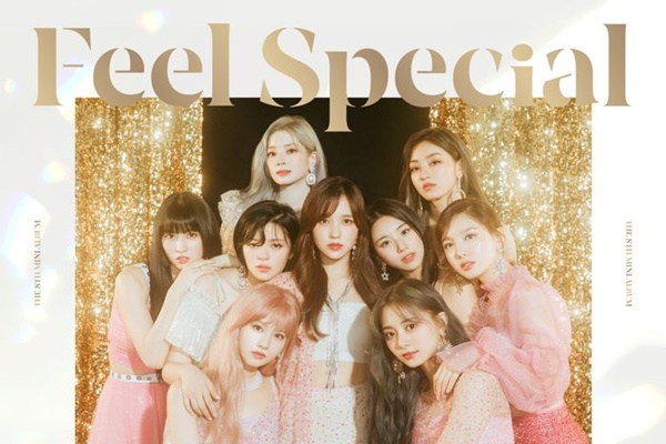 Liên tục xăm mình, TWICE Chaeyoung khiến netizen Hàn băn khoăn: 'Cô ấy nghiện tattoo?' Liên tục xăm mình, TWICE Chaeyoung khiến netizen Hàn băn khoăn: 'Cô ấy nghiện tattoo?'