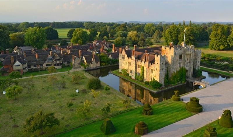 Chuỗi bi kịch 6 người vợ của vua Henry VIII (Kì 2): Người phụ nữ gián tiếp thay đổi cục diện tôn giáo và chính trị Anh quốc Chuỗi bi kịch 6 người vợ của vua Henry VIII (Kì 2): Người phụ nữ gián tiếp thay đổi cục diện tôn giáo và chính trị Anh quốc