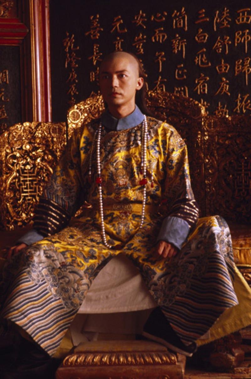 The Last Emperor: Những ngày cuối rệu rã một vương triều tàn lụi The Last Emperor: Những ngày cuối rệu rã một vương triều tàn lụi