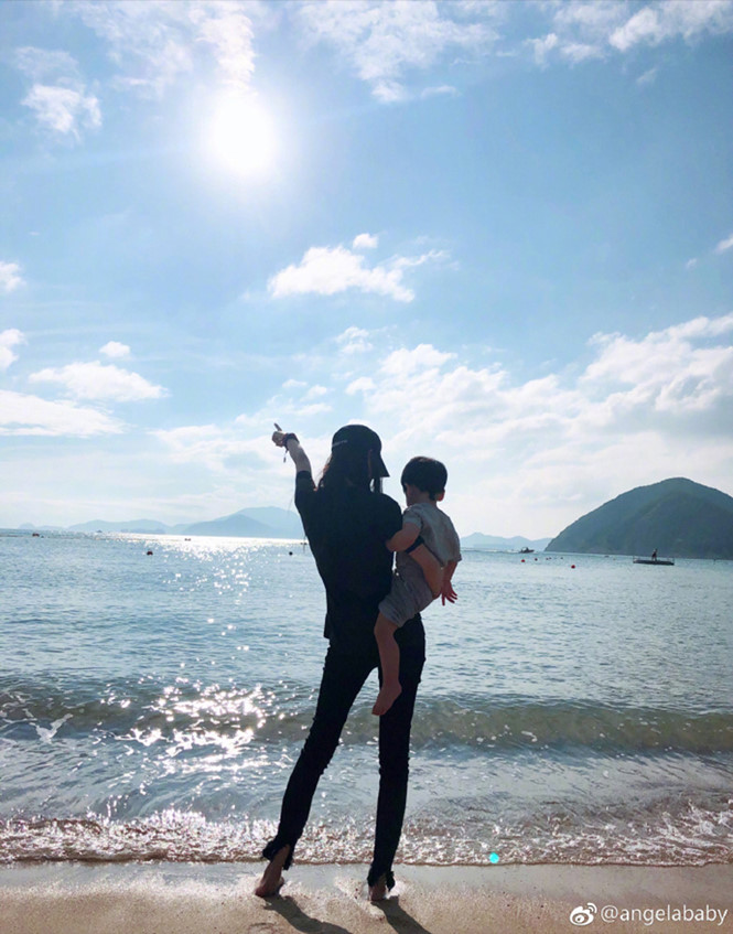 Huỳnh Hiểu Minh - Angelababy không xác nhận ly hôn là do quy định trong hợp đồng tiền hôn nhân? Huỳnh Hiểu Minh - Angelababy không xác nhận ly hôn là do quy định trong hợp đồng tiền hôn nhân?