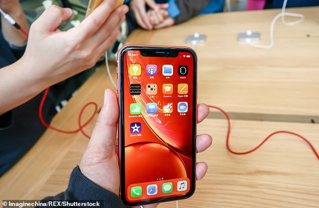 Hầu hết các dòng iPhone sẽ bị cấm bán ở Trung Quốc vì Apple vi phạm bản quyền Hầu hết các dòng iPhone sẽ bị cấm bán ở Trung Quốc vì Apple vi phạm bản quyền