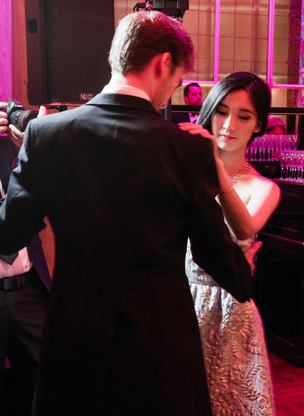 'Rich kid' Hong Kong 13 tuổi mới biết mình giàu: Nàng công chúa hoàn hảo từ nhan sắc, học vấn đến gia thế 'Rich kid' Hong Kong 13 tuổi mới biết mình giàu: Nàng công chúa hoàn hảo từ nhan sắc, học vấn đến gia thế