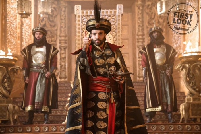 'Aladdin' 2019: Khi phản diện gợi cảm và đẹp trai gấp chục lần nam chính, khán giả biết theo phe ai? 'Aladdin' 2019: Khi phản diện gợi cảm và đẹp trai gấp chục lần nam chính, khán giả biết theo phe ai?