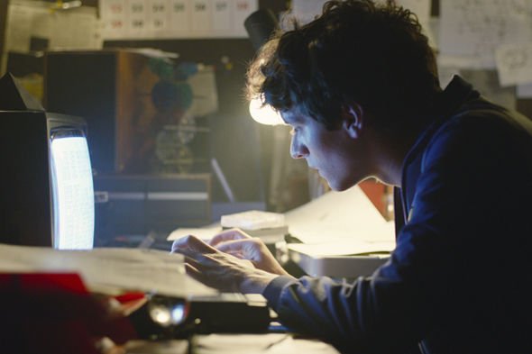 Chuyện thật như đùa: 'Black Mirror: Bandersnatch' chứa đến 5 kết thúc và 1 nghìn tỷ câu chuyện kết hợp Chuyện thật như đùa: 'Black Mirror: Bandersnatch' chứa đến 5 kết thúc và 1 nghìn tỷ câu chuyện kết hợp
