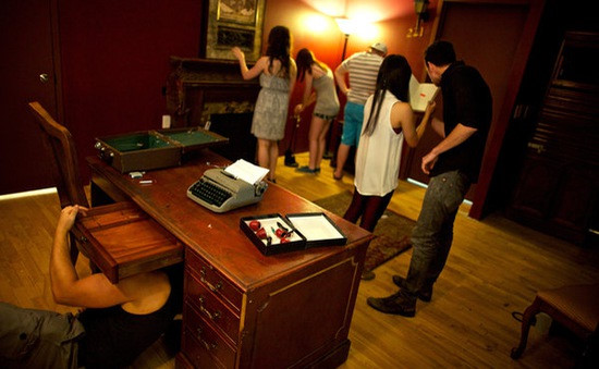 5 cô gái Ba Lan bị thiêu chết trong trò chơi Escape Room và sự trùng hợp kỳ lạ với phim kinh dị chiếu cùng ngày 5 cô gái Ba Lan bị thiêu chết trong trò chơi Escape Room và sự trùng hợp kỳ lạ với phim kinh dị chiếu cùng ngày
