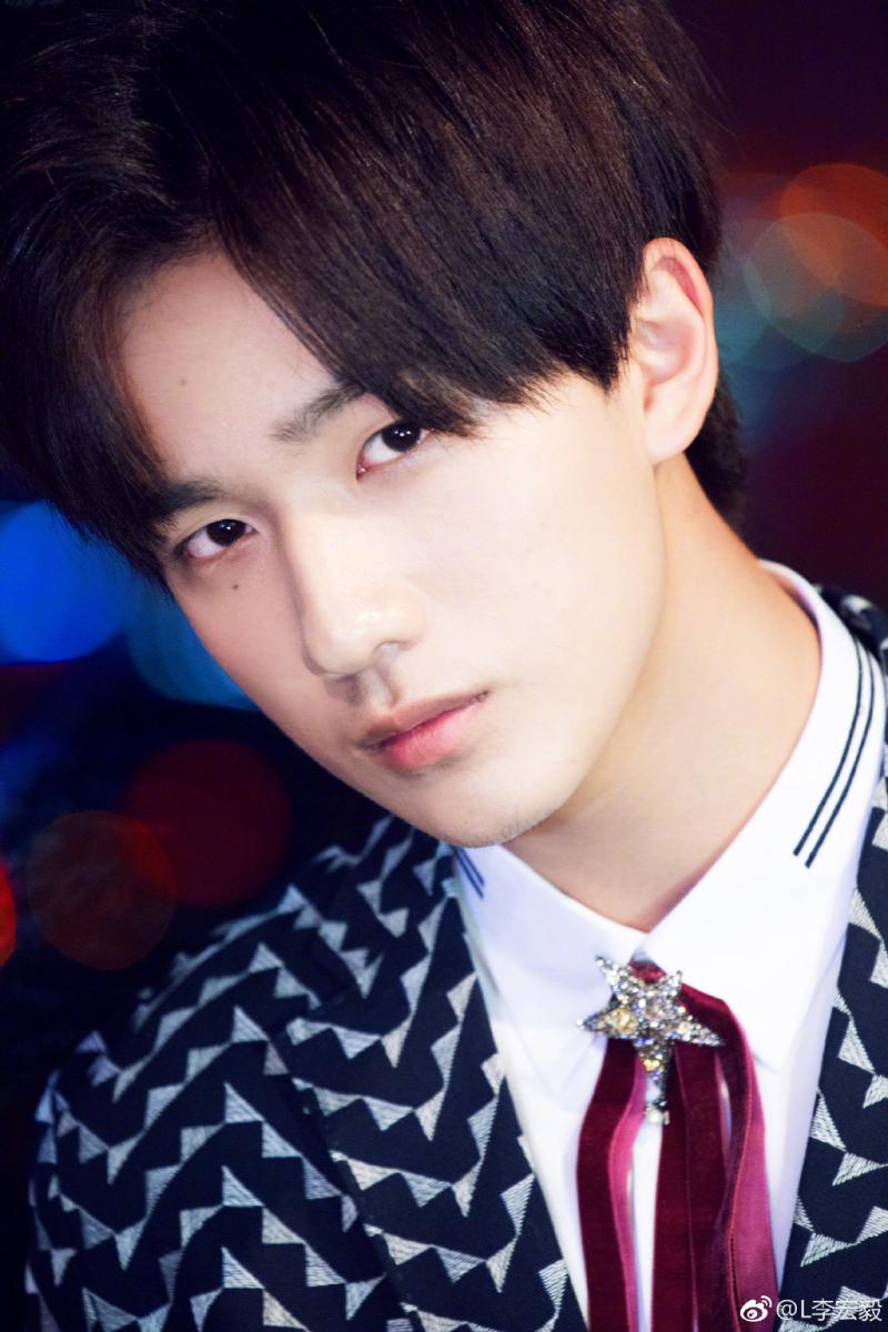 Bộ tứ mỹ nam Hoa ngữ từng là thực tập sinh SM và những chuyện 'thâm cung bí sử' giờ mới kể Bộ tứ mỹ nam Hoa ngữ từng là thực tập sinh SM và những chuyện 'thâm cung bí sử' giờ mới kể