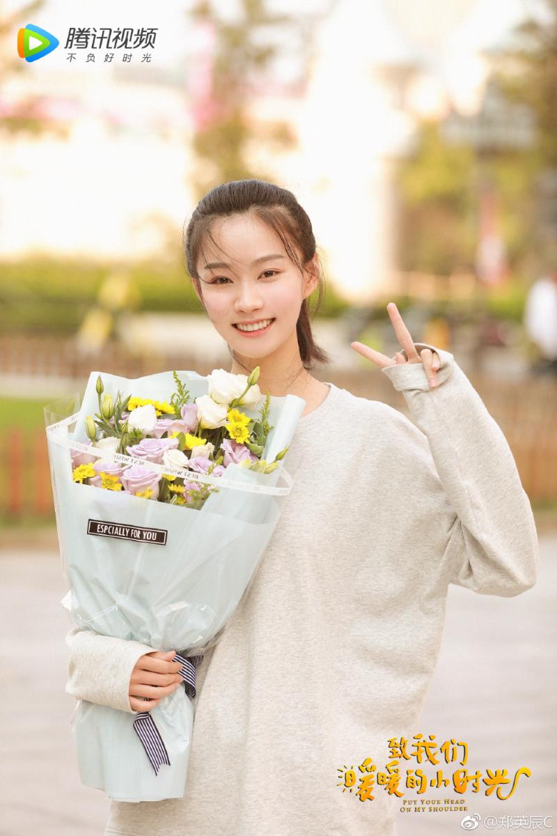 'Gửi Thời Thanh Xuân Ấm Áp': Thông tin nam thần học đường được dự đoán sẽ soán ngôi Giang Thần 'Gửi Thời Thanh Xuân Ấm Áp': Thông tin nam thần học đường được dự đoán sẽ soán ngôi Giang Thần