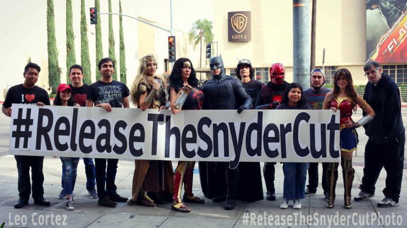Đạo diễn Zack Snyder đã giúp 'Aquaman' tránh khỏi những sai lầm của 'Justice League' như thế nào? Đạo diễn Zack Snyder đã giúp 'Aquaman' tránh khỏi những sai lầm của 'Justice League' như thế nào?