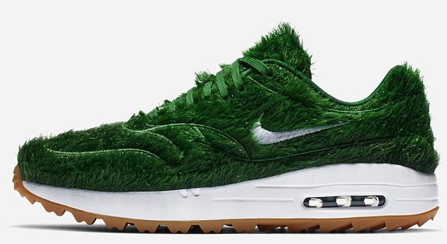 Nike ra mắt giày thể thao 'cỏ xanh' mới chuyên dùng cho bộ môn golf Nike ra mắt giày thể thao 'cỏ xanh' mới chuyên dùng cho bộ môn golf