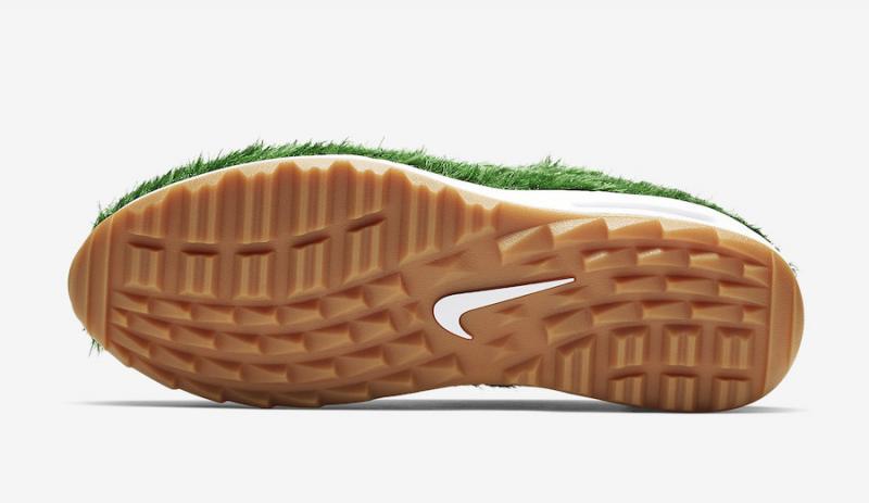 Nike ra mắt giày thể thao 'cỏ xanh' mới chuyên dùng cho bộ môn golf Nike ra mắt giày thể thao 'cỏ xanh' mới chuyên dùng cho bộ môn golf