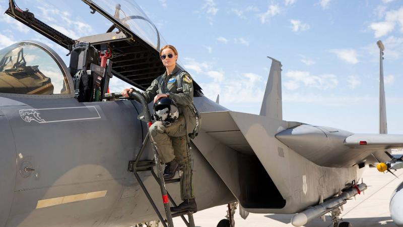 Captain Marvel bị đánh giá là một phim 'qua loa chiếu lệ' bởi giới phê bình Captain Marvel bị đánh giá là một phim 'qua loa chiếu lệ' bởi giới phê bình