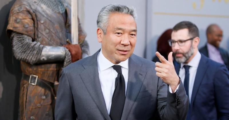 Chủ tịch Warner Bros. bị cáo buộc 'nâng đỡ bất chính' diễn viên nữ để đổi lấy quan hệ tình dục Chủ tịch Warner Bros. bị cáo buộc 'nâng đỡ bất chính' diễn viên nữ để đổi lấy quan hệ tình dục