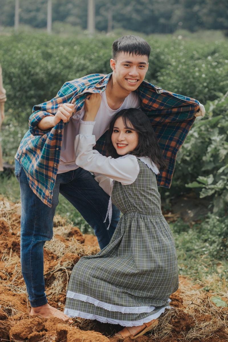 Bộ ảnh kỷ yếu 'Ngỡ nữ chính ngôn tình, hóa ra là nữ phụ đam mỹ' đáng yêu hết phần thiên hạ Bộ ảnh kỷ yếu 'Ngỡ nữ chính ngôn tình, hóa ra là nữ phụ đam mỹ' đáng yêu hết phần thiên hạ