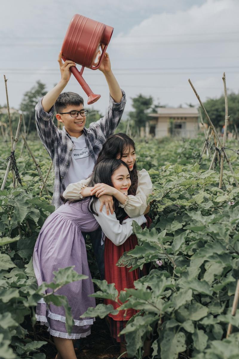 Bộ ảnh kỷ yếu 'Ngỡ nữ chính ngôn tình, hóa ra là nữ phụ đam mỹ' đáng yêu hết phần thiên hạ Bộ ảnh kỷ yếu 'Ngỡ nữ chính ngôn tình, hóa ra là nữ phụ đam mỹ' đáng yêu hết phần thiên hạ