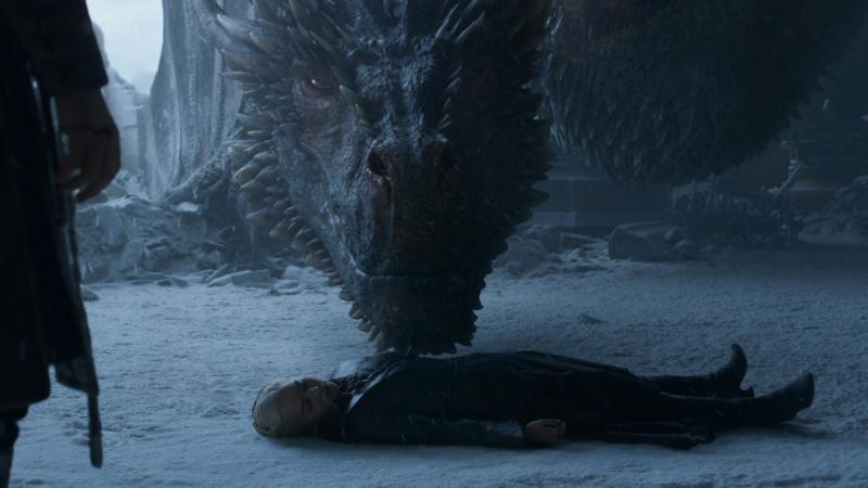 Lý giải cái kết: Vì sao rồng Drogon không giết Jon trong tập cuối 'Game of Thrones'? Lý giải cái kết: Vì sao rồng Drogon không giết Jon trong tập cuối 'Game of Thrones'?