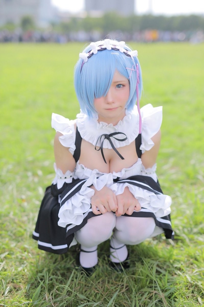 Hàng nghìn người đến Comiket 2019 để ngắm nhan sắc 'Thánh nữ' cosplay nổi tiếng Nhật Bản Hàng nghìn người đến Comiket 2019 để ngắm nhan sắc 'Thánh nữ' cosplay nổi tiếng Nhật Bản